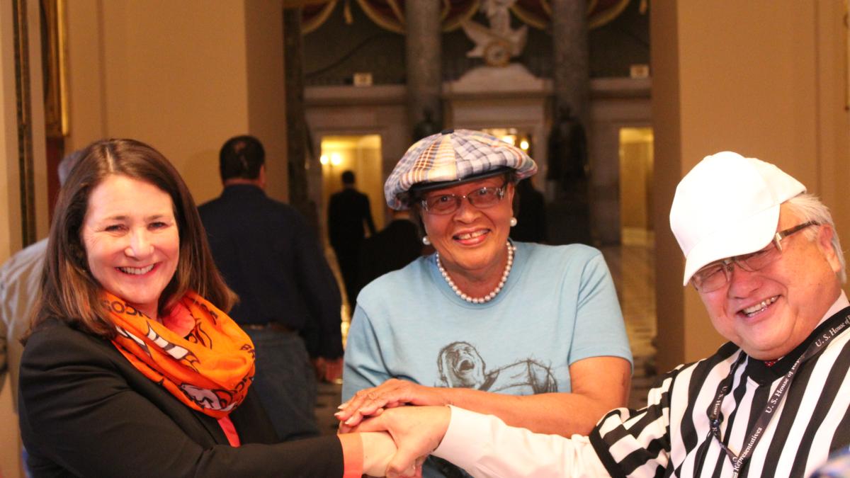 DeGette, Adams make SuperBowl 50 bet, Honda officiates